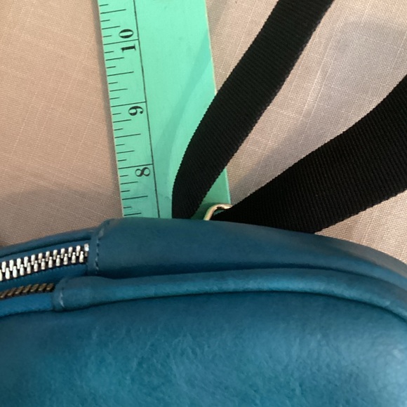 Kedzie Teal Crossbody Bag - Picture 8 of 8